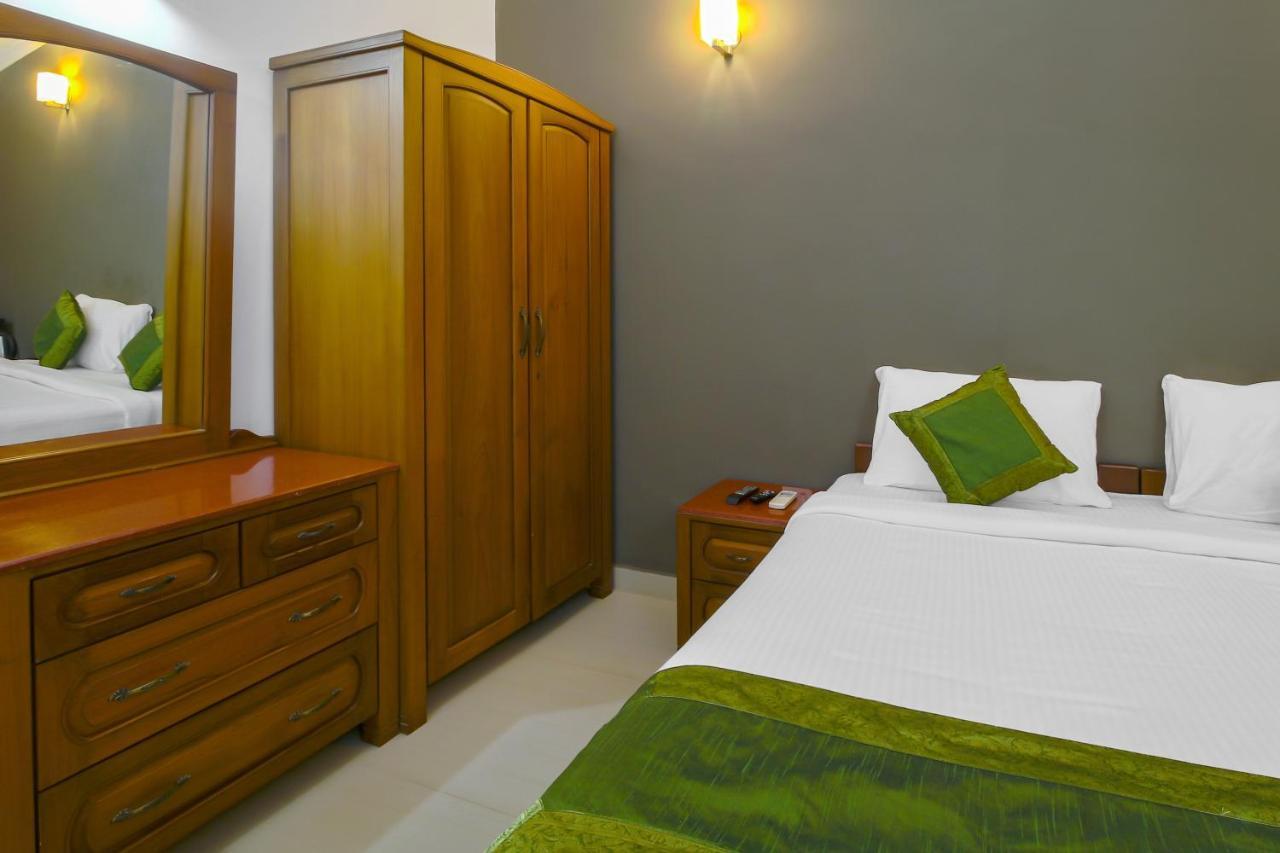 Hotel Treebo Trip La Portuguesa Candolim Exterior foto